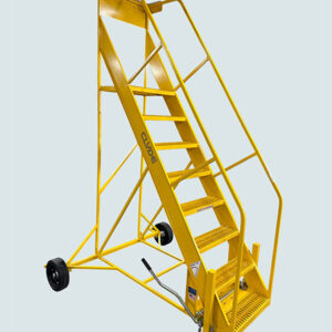 Model 15F3920 Cargo Door Access Stand
